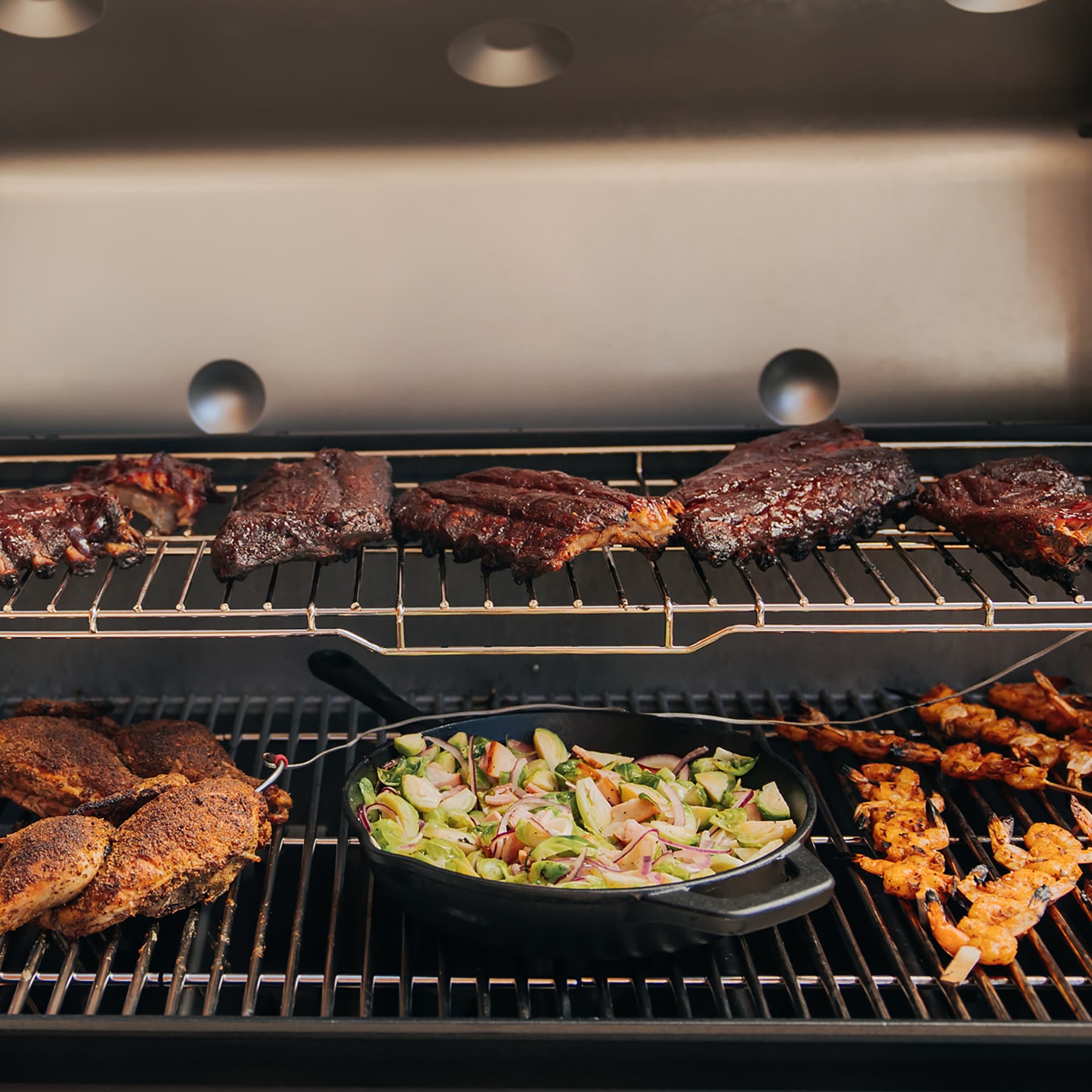 Weber Grills Genesis S 435 Gas Grill Sear Burner & Side Burner thumbnail 7