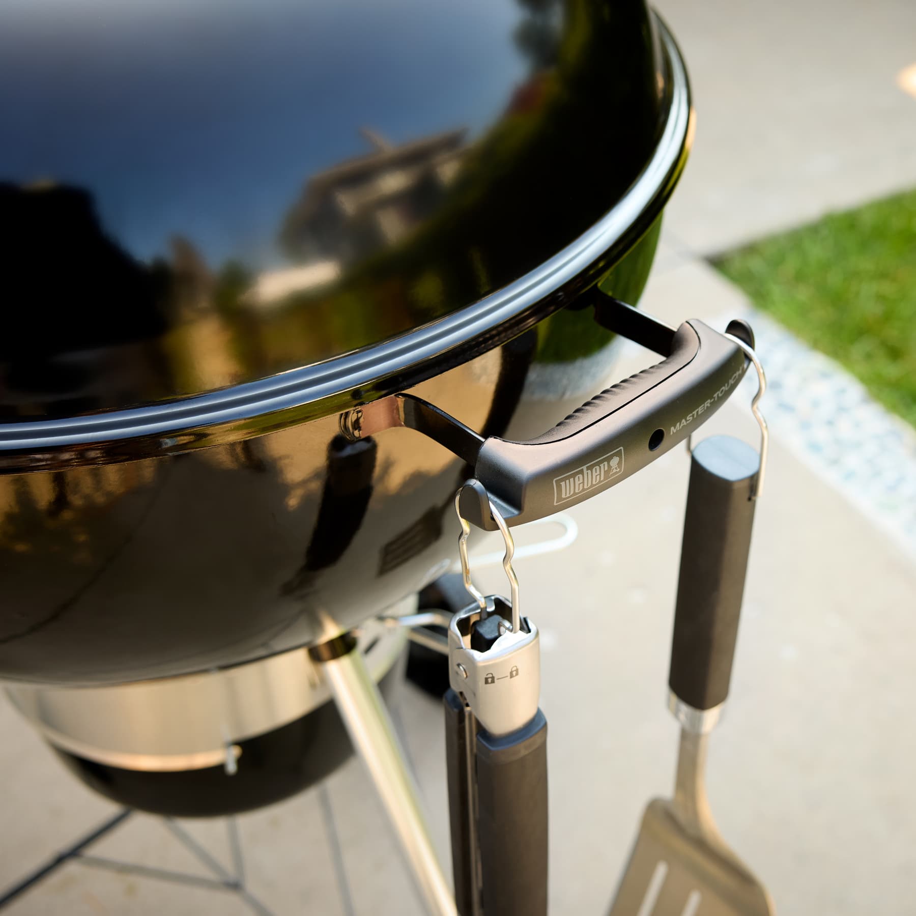 Weber Grills Master Touch Charcoal Grill Gourmet BBQ System Cooking Grate thumbnail 4