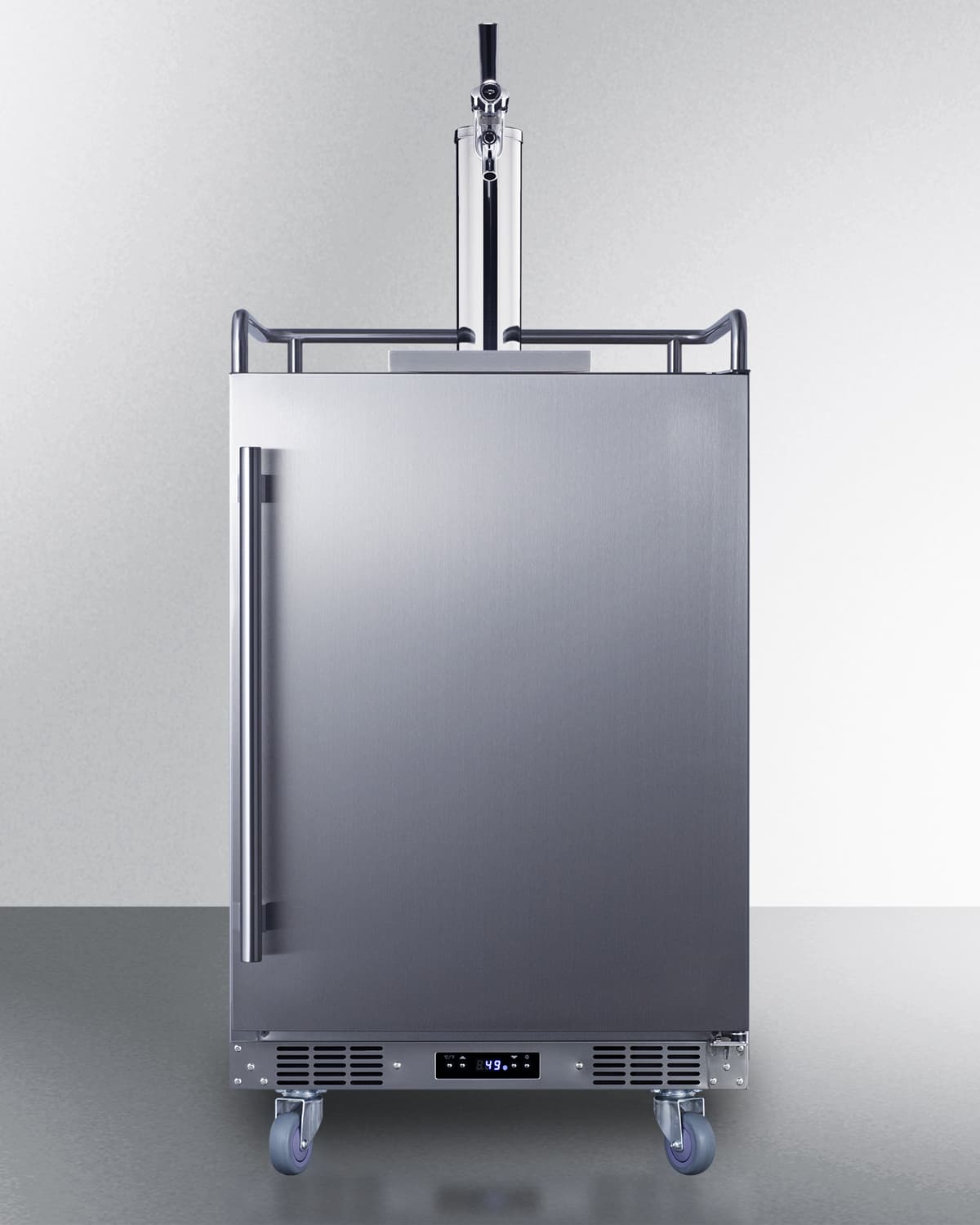 Summit Commercial 24-Inch 5.6 Cu. Ft. Freestanding Stainless Steel Outdoor Beer Kegerator