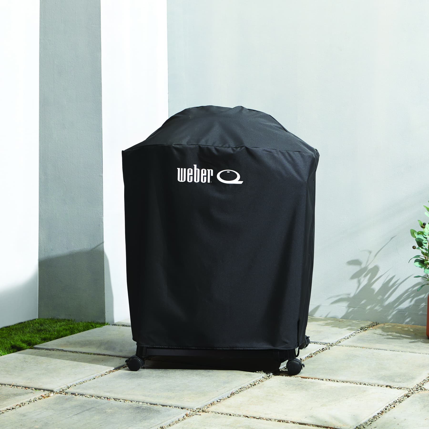 Weber Grills Premium Grill Cover for Q 2800N+ Gas Grills on Cart thumbnail 5