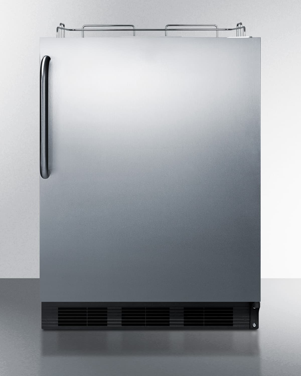 Summit Commercial 24-Inch 5.5 Cu. Ft. ADA Compliant Stainless Steel Outdoor Kegerator