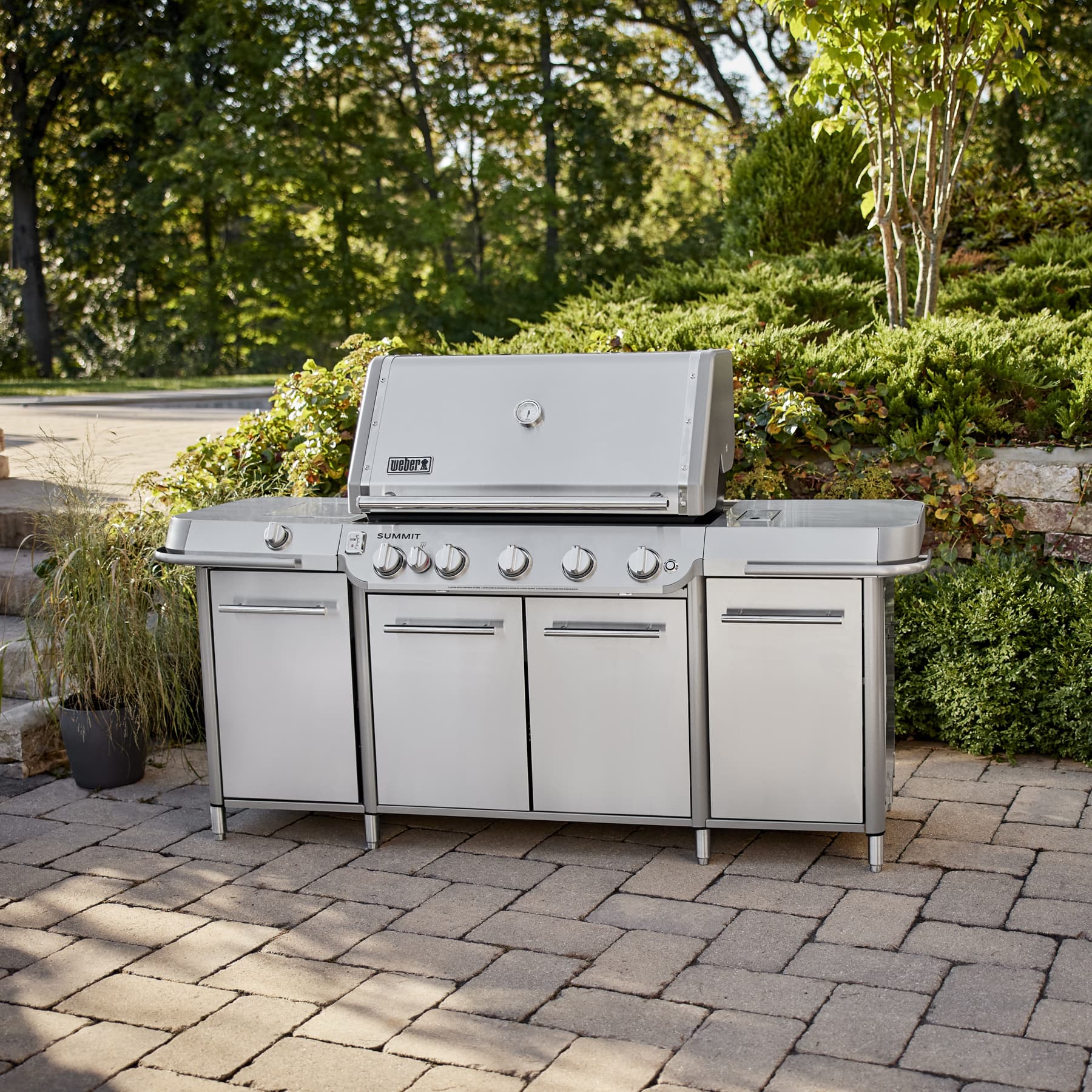 Weber Grills Summit GC38 S Grill Center Gas Grill Rotisserie Sear Burner and Side Burner thumbnail 5
