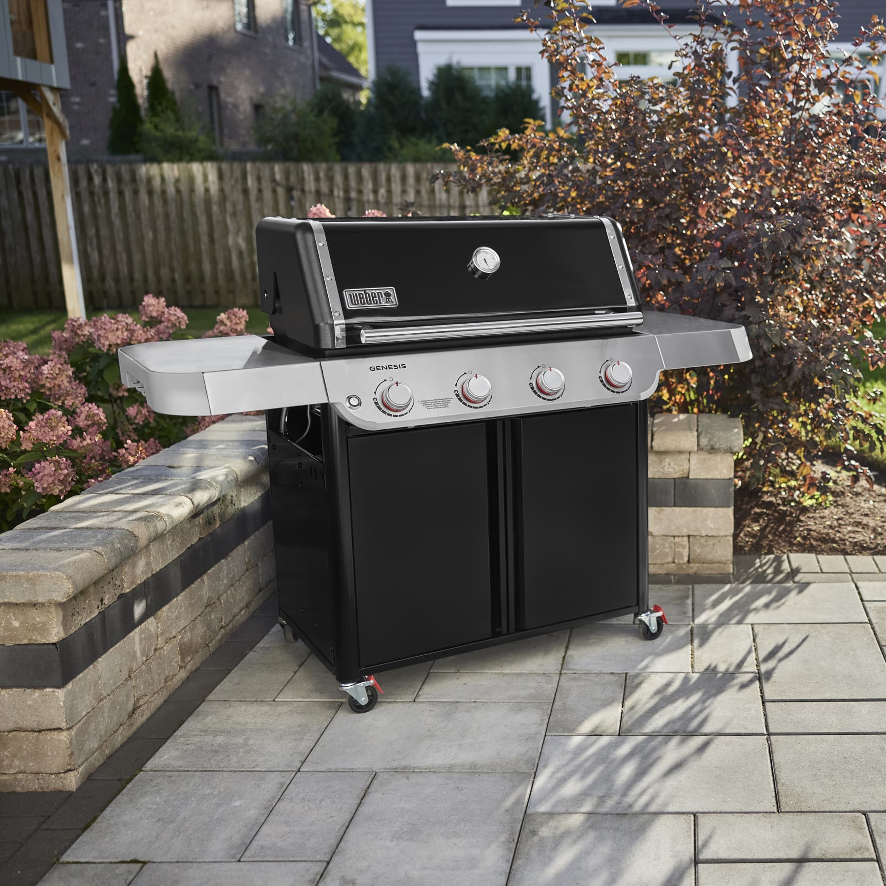 Weber Grills Genesis E 415 Freestanding Gas Grill thumbnail 5