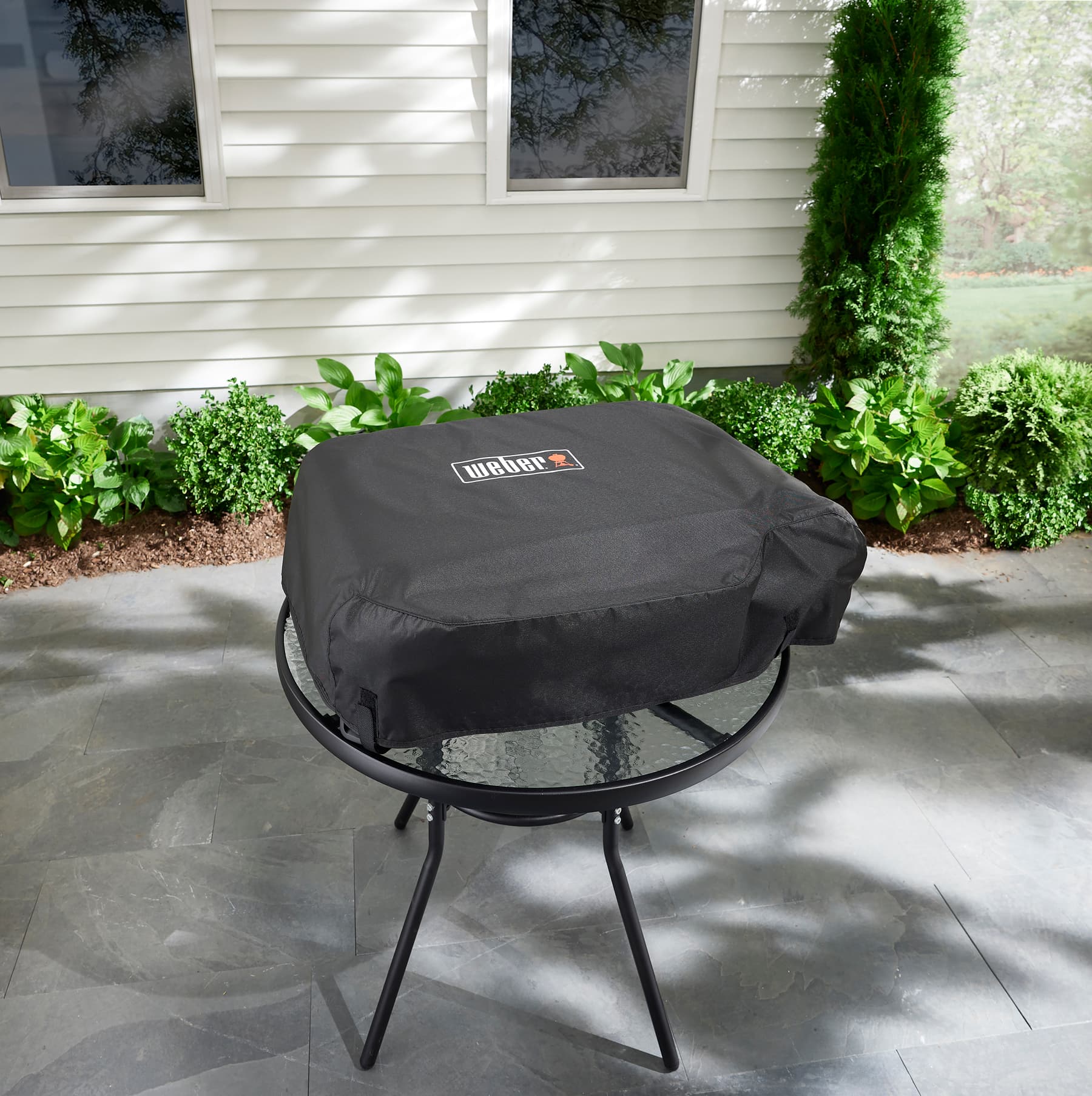Weber Grills Premium Grill Cover for Traveler Portable Gas Griddle thumbnail 2