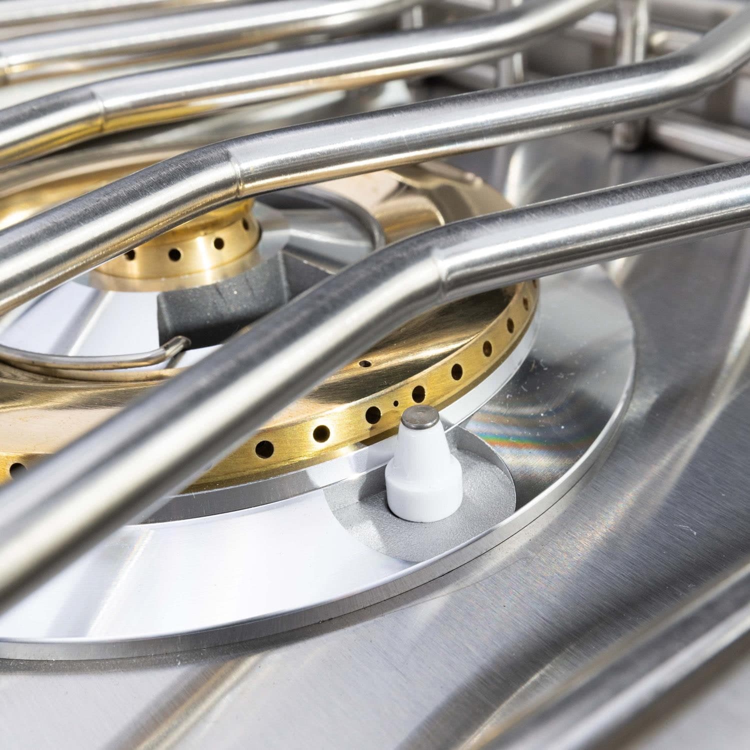 Coyote Built-In Gas Single Side Burner Removable Lid thumbnail 3