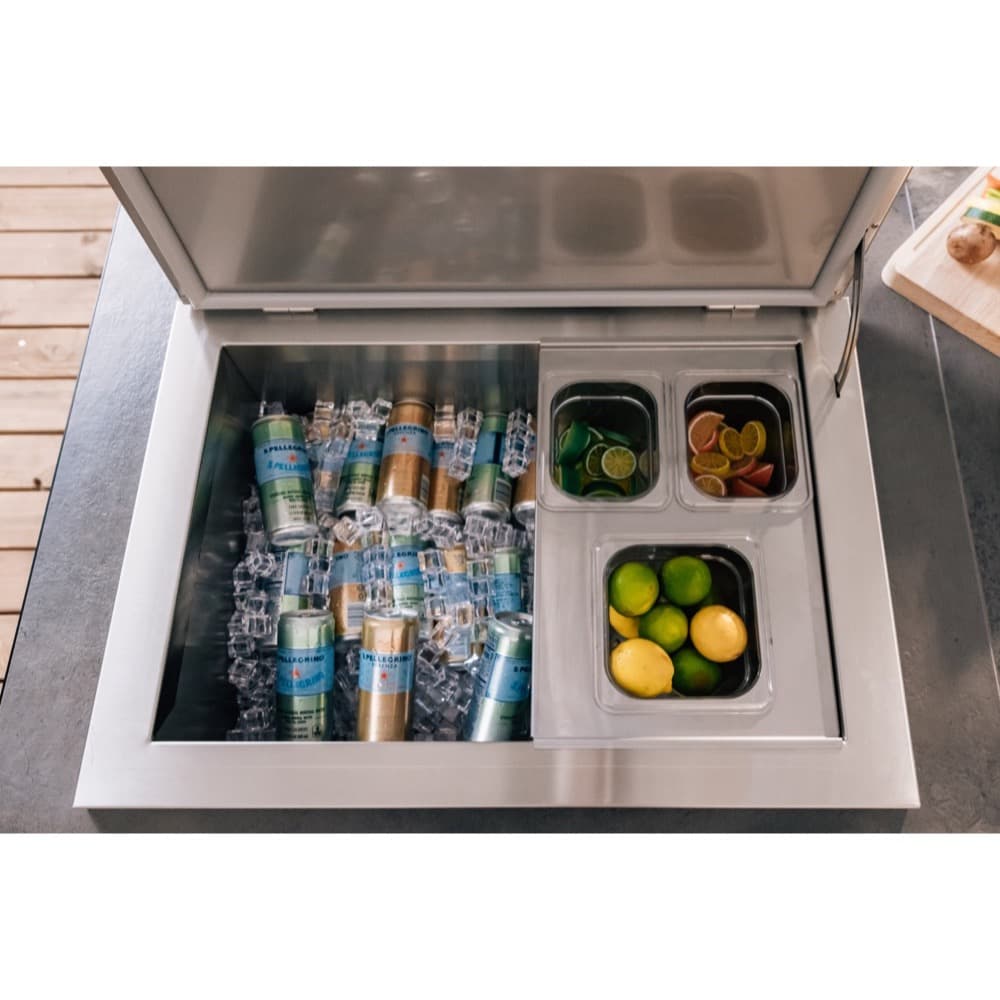 Summerset Grills 28-Inch Stainless Steel Drop-In Ice Bin Cooler with Removable Lid - 40 Lb. Ice Capacity thumbnail 4