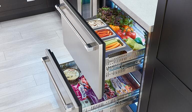 Perlick 24-Inch Signature Series Stainless Steel Outdoor Refrigerated Drawers thumbnail 3