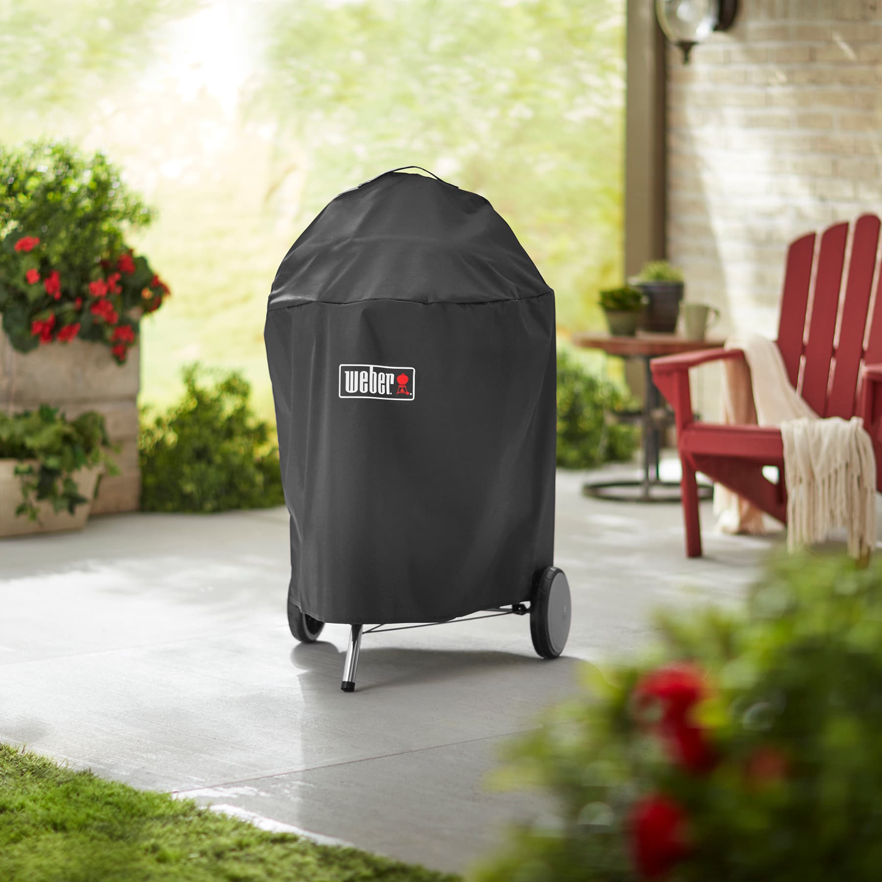 Weber Grills Premium Grill Cover for 22-Inch Master-Touch Charcoal Grills thumbnail 2