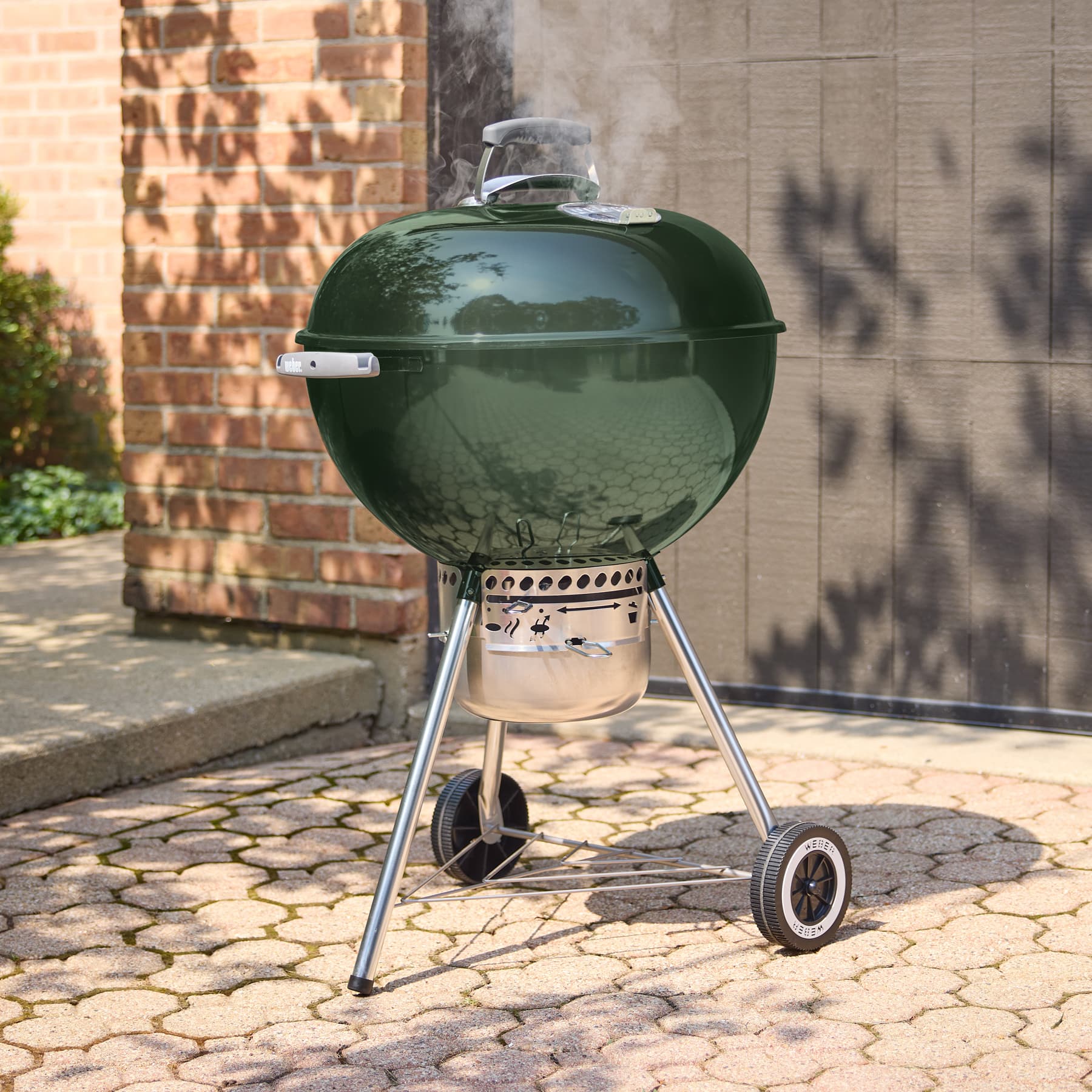 Weber Grills Original Kettle Premium Charcoal Grill thumbnail 2