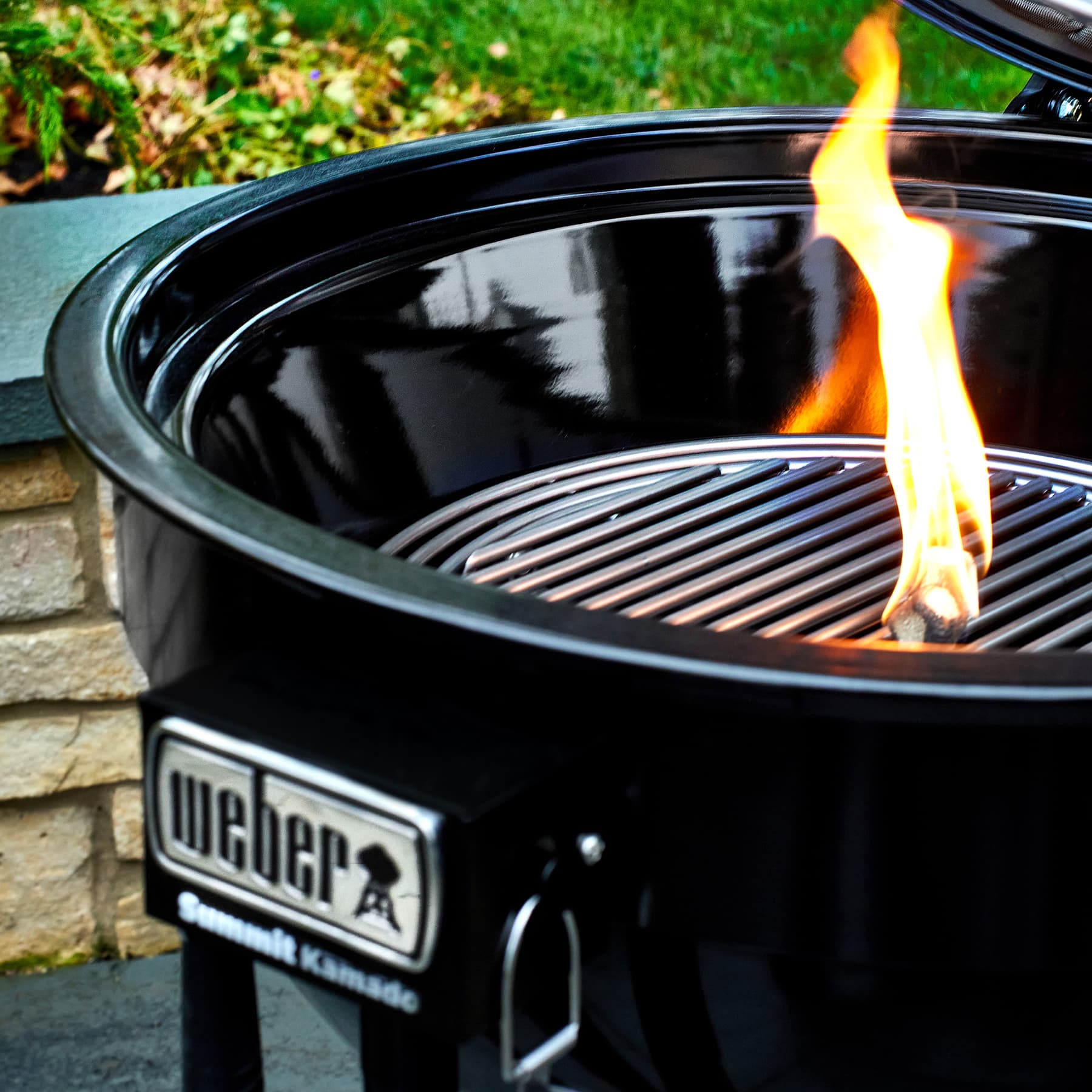Weber Grills Summit 24-Inch Kamado E6 Charcoal Grill with Stand - Updated Model thumbnail 7