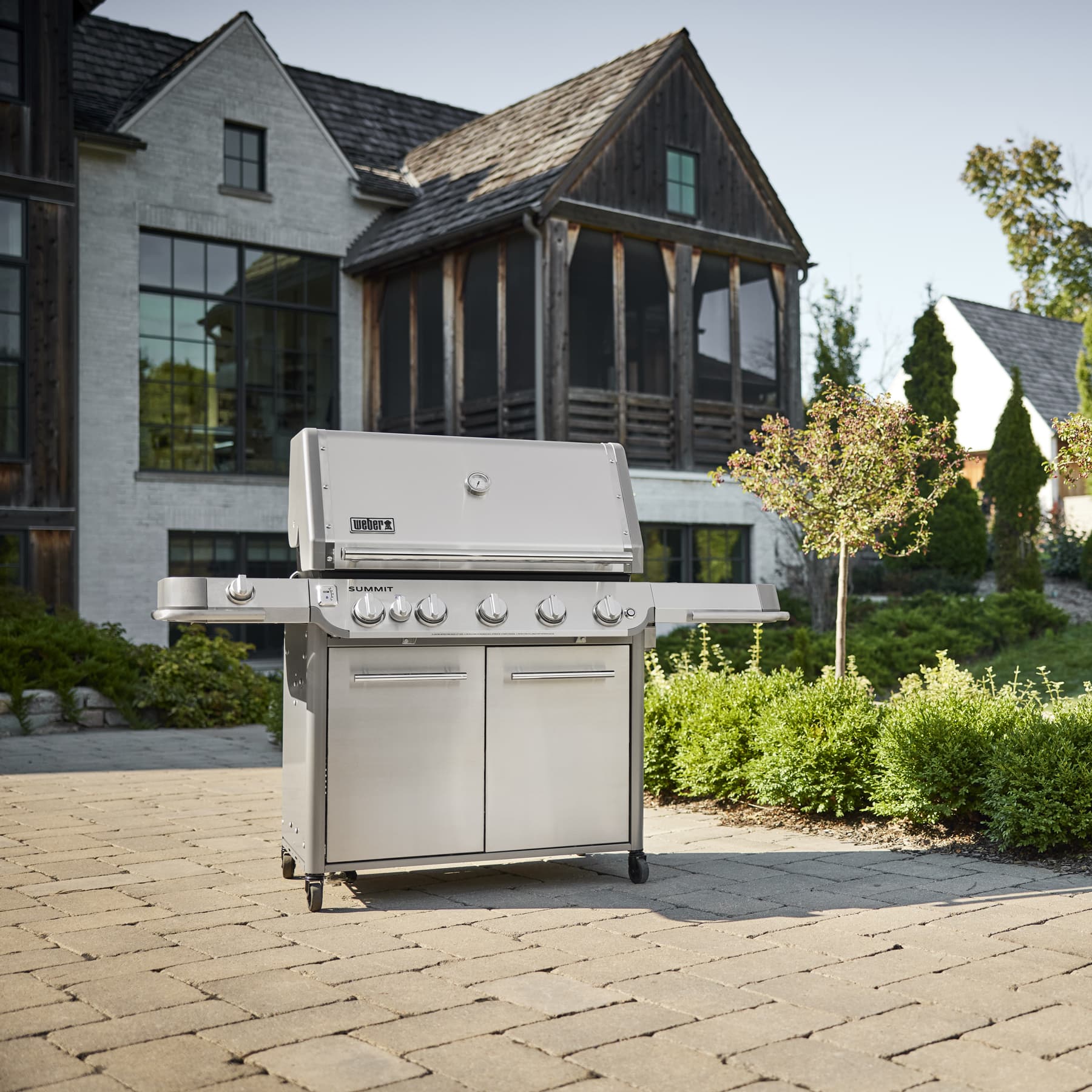 Weber Grills Summit FS38 S Freestanding Gas Grill Rotisserie Sear Burner and Side Burner thumbnail 5