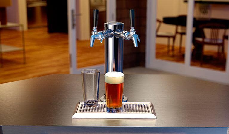 Perlick 24-Inch Signature Series Stainless Steel Dual Tap Outdoor Beer Dispenser w/ Door Lock - Right Hinged thumbnail 3