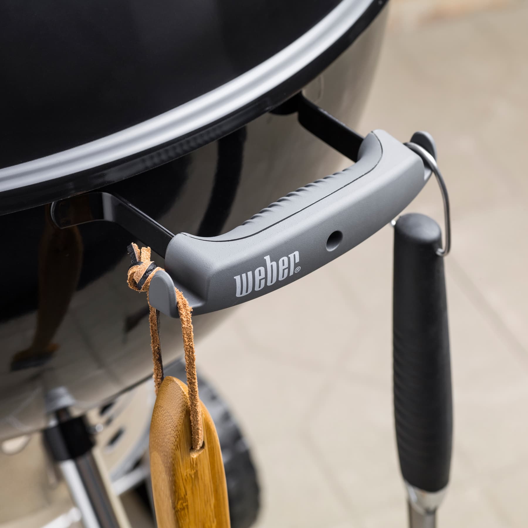 Weber Grills Original Kettle Premium Charcoal Grill thumbnail 3