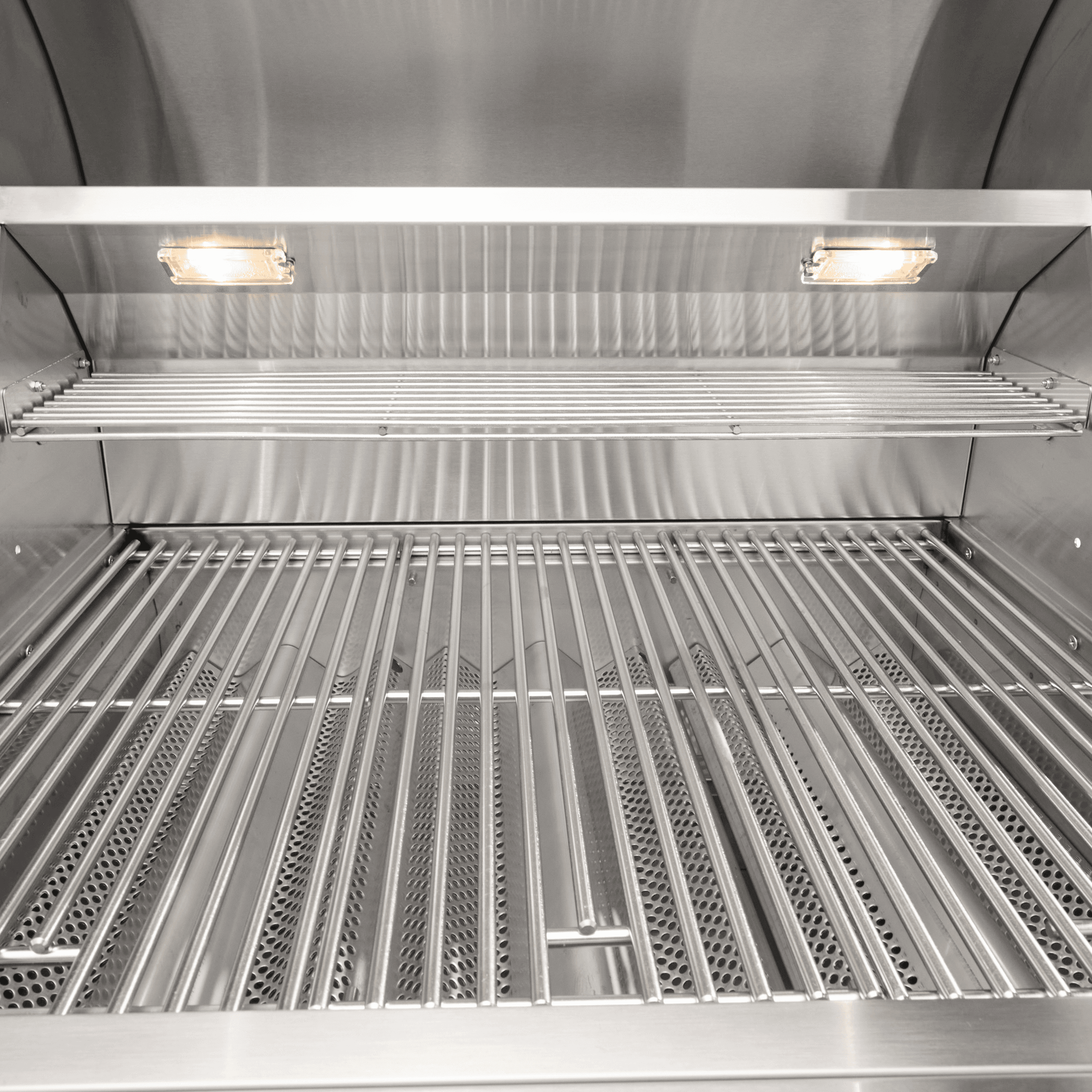 Coyote C Series 3 Burner Built-In Gas Grill thumbnail 3