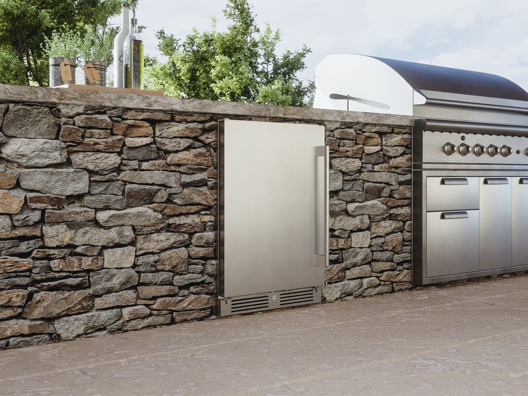 Zephyr Presrv 24-Inch 5.6 Cu. Ft. Outdoor Rated Beverage Cooler with Locking Door thumbnail 8