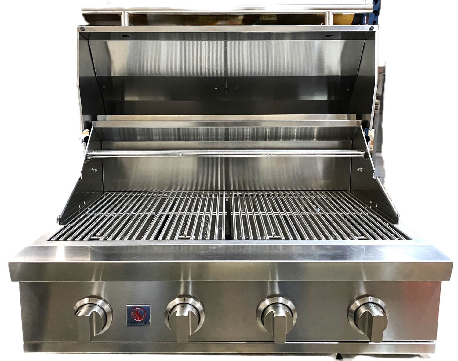 Summerset Grills Sizzler 32-Inch 4-Burner Freestanding Gas Grill on Standard Cart — image 1